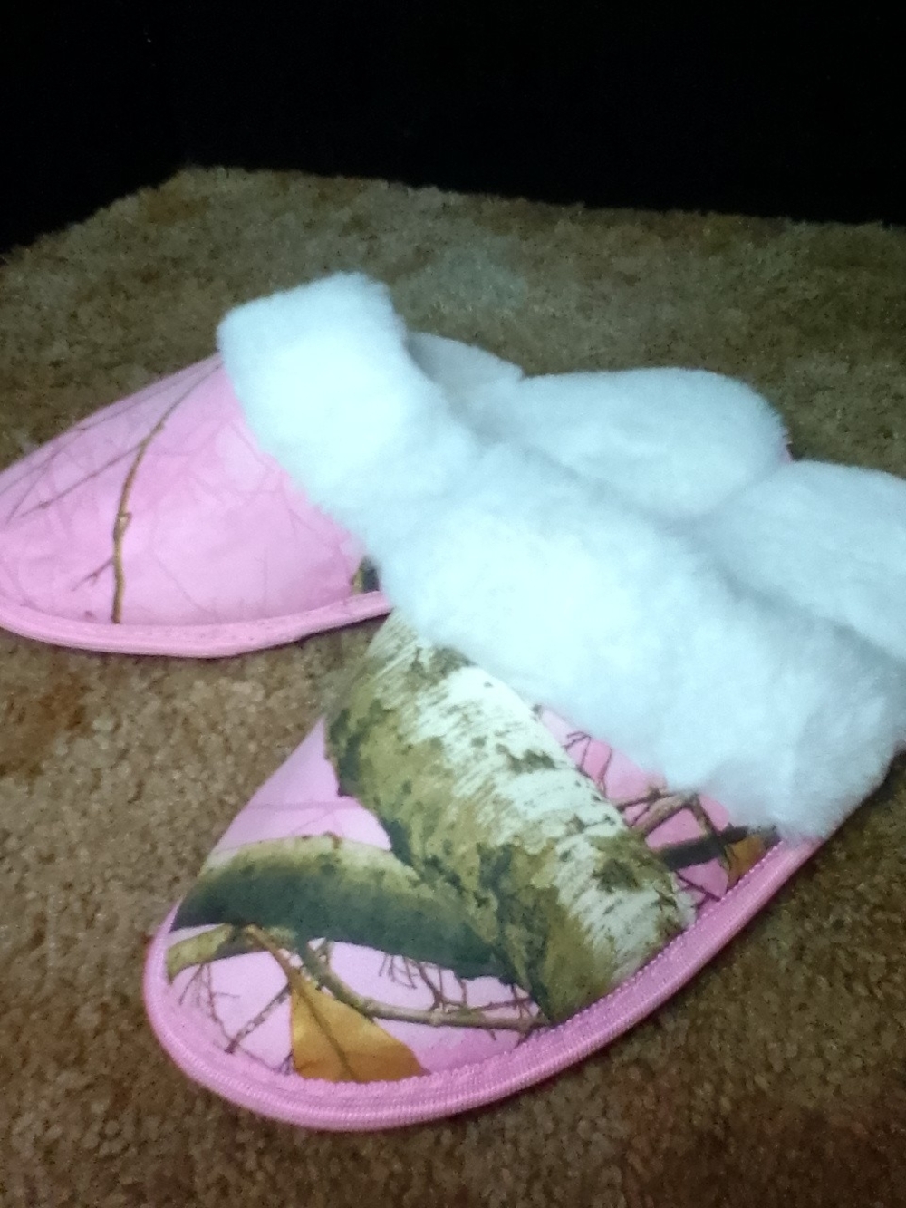 Women’s Pink Faux-Fur Slide Slippers New L/XL 9-10